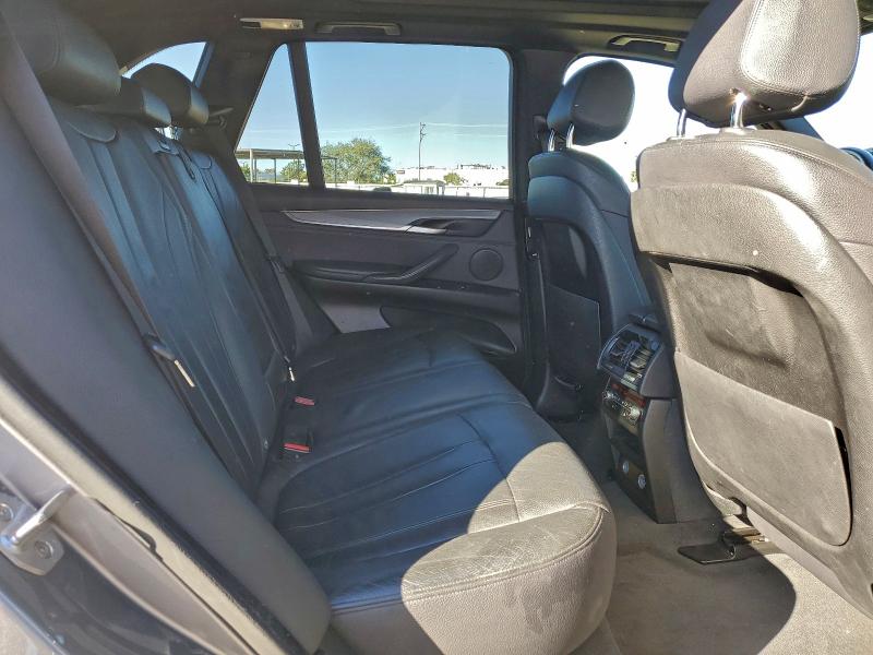Photo 11 from auction – 2016 BMW X5 XDRIVE3 with VIN 5UXKR0C58G0U48341