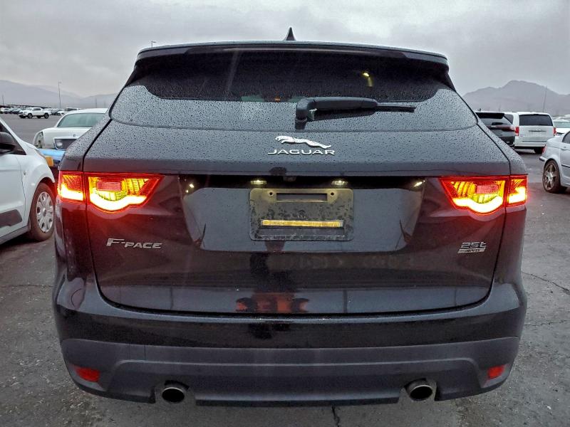 Photo 6 from auction – 2018 JAGUAR F-PACE PRE with VIN SADCJ2FX7JA326176