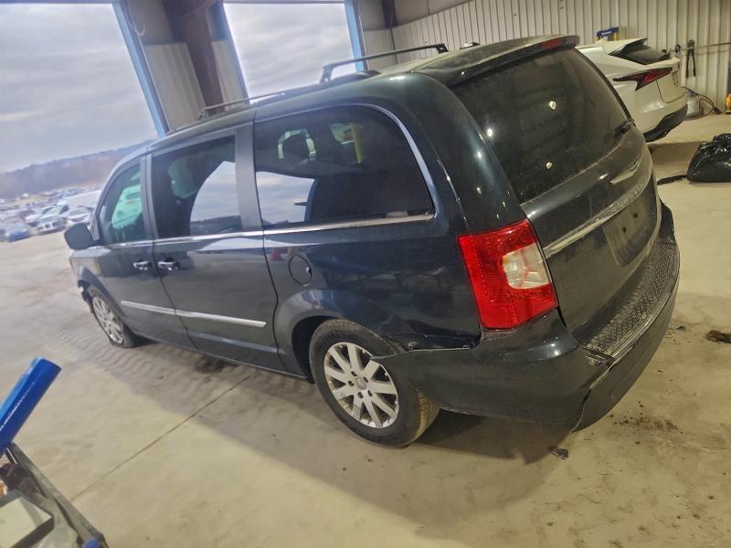 Photo 2 from auction – 2013 CHRYSLER TOWN & COU with VIN 2C4RC1BG2DR677013
