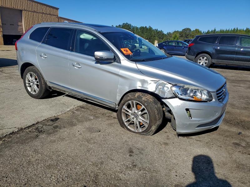 Photo 4 from auction – 2016 VOLVO XC60 T5 PR with VIN YV440MDK7G2829700