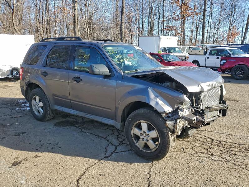Photo 4 from auction – 2010 FORD ESCAPE XLT with VIN 1FMCU0D70AKA01613