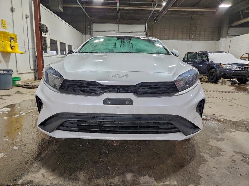 Photo 5 from auction – 2022 KIA FORTE FE with VIN 3KPF24AD7NE465872