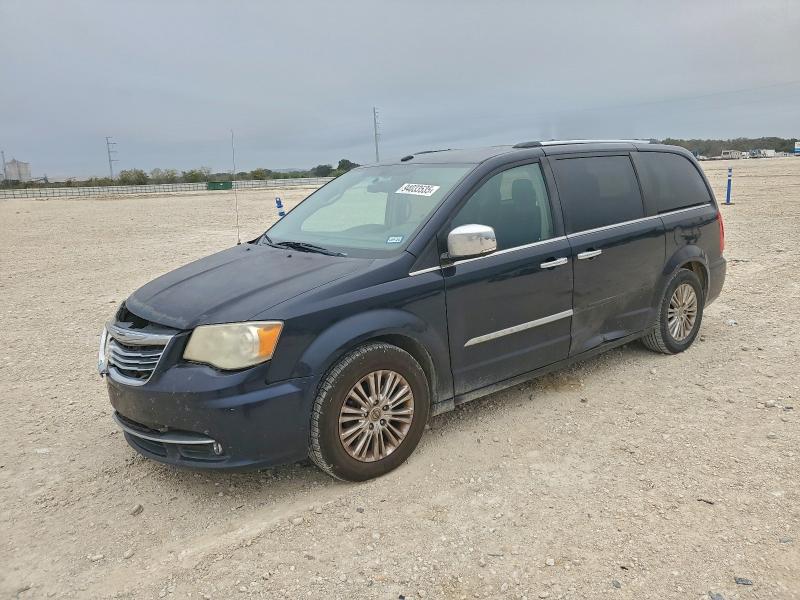 CHRYSLER TOWN & COU 2011 with VIN 2A4RR6DG9BR659334 - Photo from auction