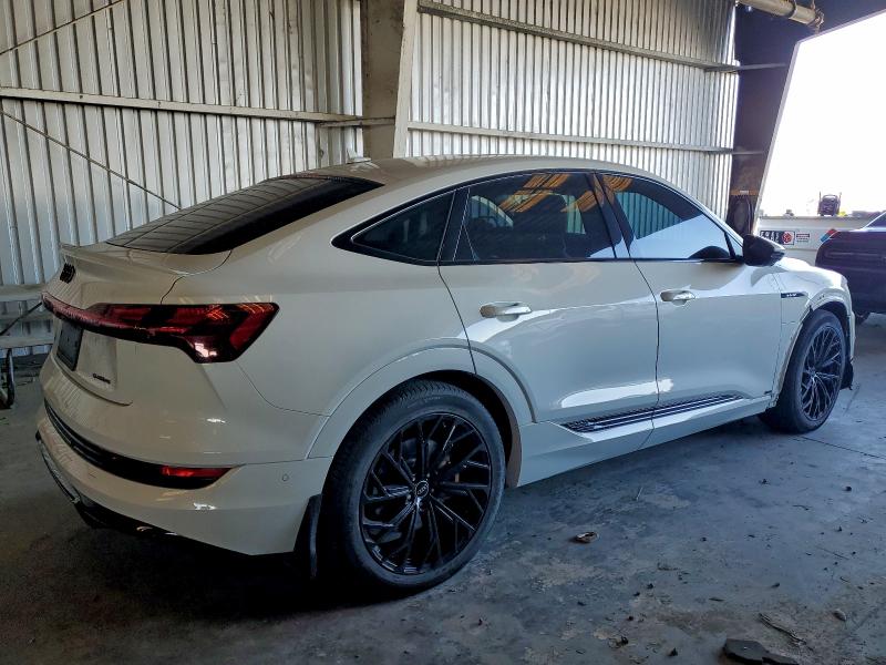 Photo 3 from auction – 2022 AUDI E-TRON SPO with VIN WA11AAGE9NB031309