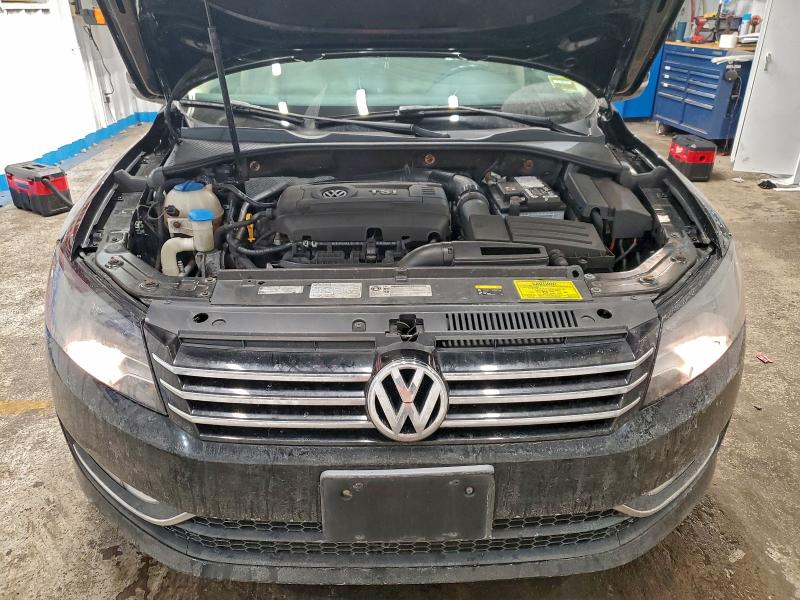 Photo 11 from auction – 2015 VOLKSWAGEN PASSAT SE with VIN 1VWBT7A36FC004365