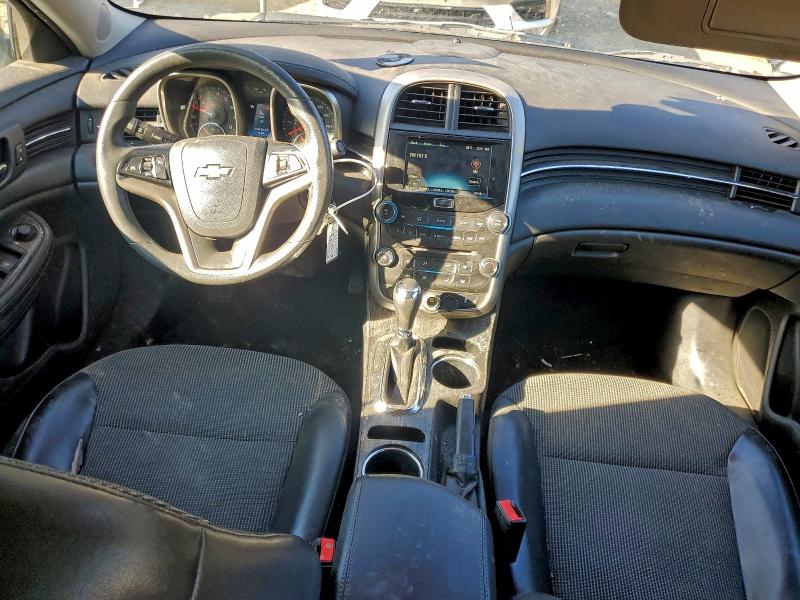 Photo 8 from auction – 2015 CHEVROLET MALIBU 1LT with VIN 1G11C5SL9FF293976
