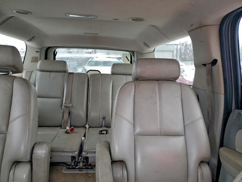 Photo 10 from auction – 2007 CHEVROLET SUBURBAN K with VIN 1GNFK16367R387193