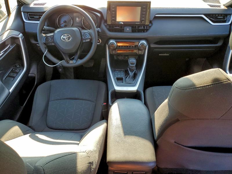 Photo 8 from auction – 2022 TOYOTA RAV4 XLE with VIN 2T3P1RFV5NW321702