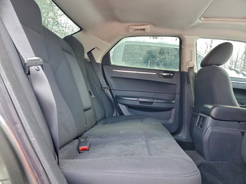 Photo 10 from auction – 2008 CHRYSLER 300 with VIN 2C3KA53G38H262196