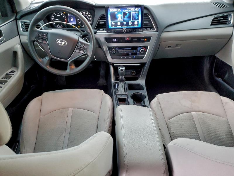 Photo 8 from auction – 2016 HYUNDAI SONATA SE with VIN 5NPE24AF5GH407559