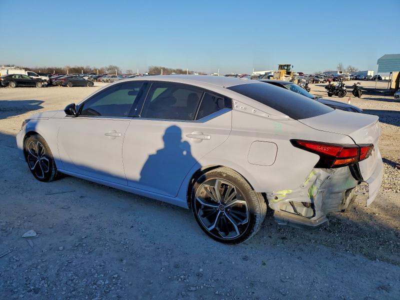 Photo 2 from auction – 2024 NISSAN ALTIMA SR with VIN 1N4BL4CV4RN435026