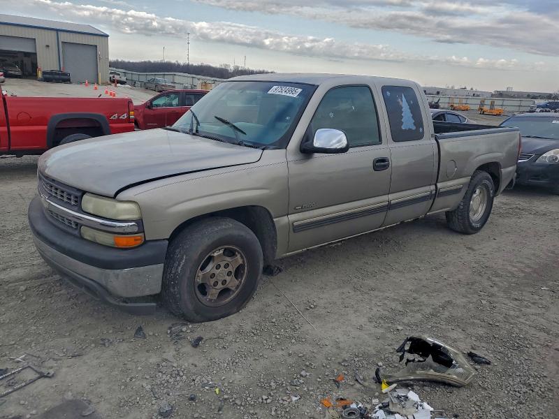 CHEVROLET SILVERADO 2001 with VIN 2GCEC19T911133359 - Photo from auction