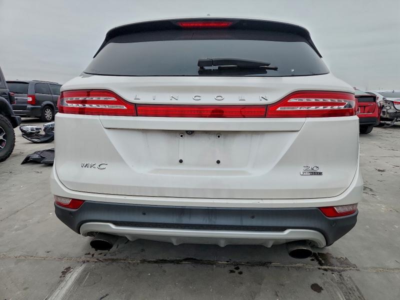 Photo 6 from auction – 2016 LINCOLN MKC SELECT with VIN 5LMCJ2C97GUJ12872