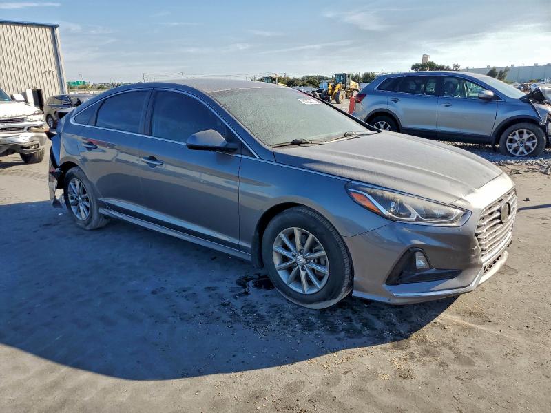 Photo 4 from auction – 2019 HYUNDAI SONATA SE with VIN 5NPE24AF5KH765012