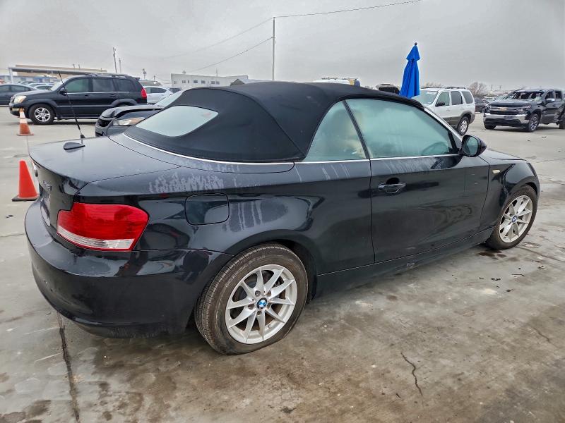 Photo 3 from auction – 2010 BMW 128 I with VIN WBAUN1C52AVH81883