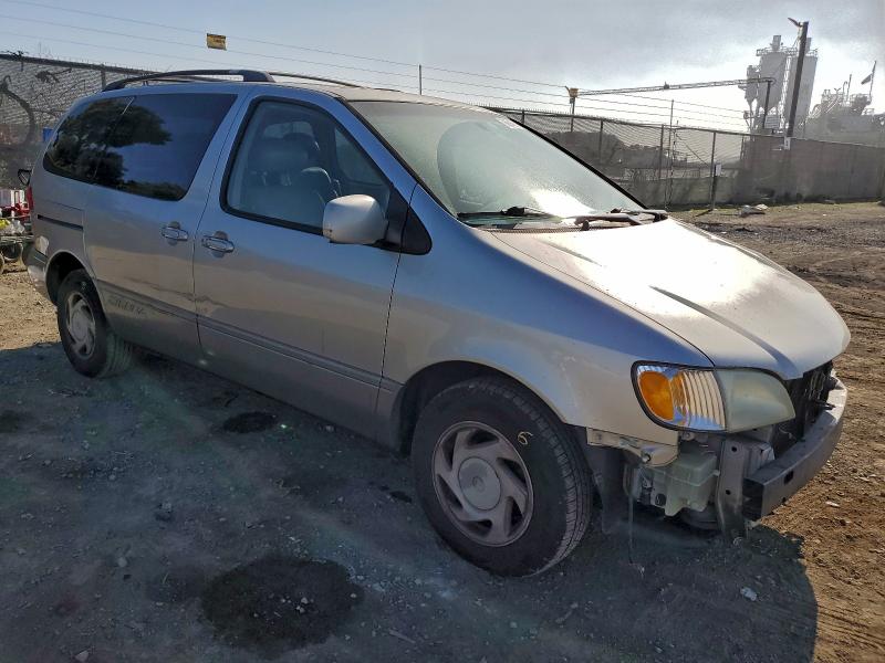 Photo 4 from auction – 2002 TOYOTA SIENNA LE with VIN 4T3ZF13C52U435077