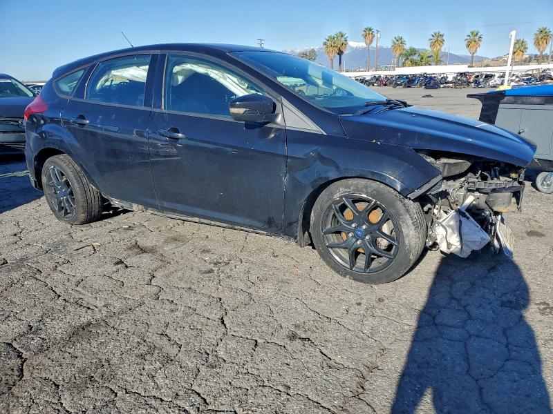 Photo 4 from auction – 2016 FORD FOCUS SE with VIN 1FADP3K2XGL255928