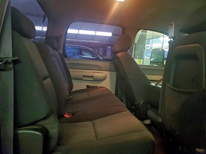Photo 10 from auction – 2011 CHEVROLET SILVERADO with VIN 1GC1KVCG8BF166058