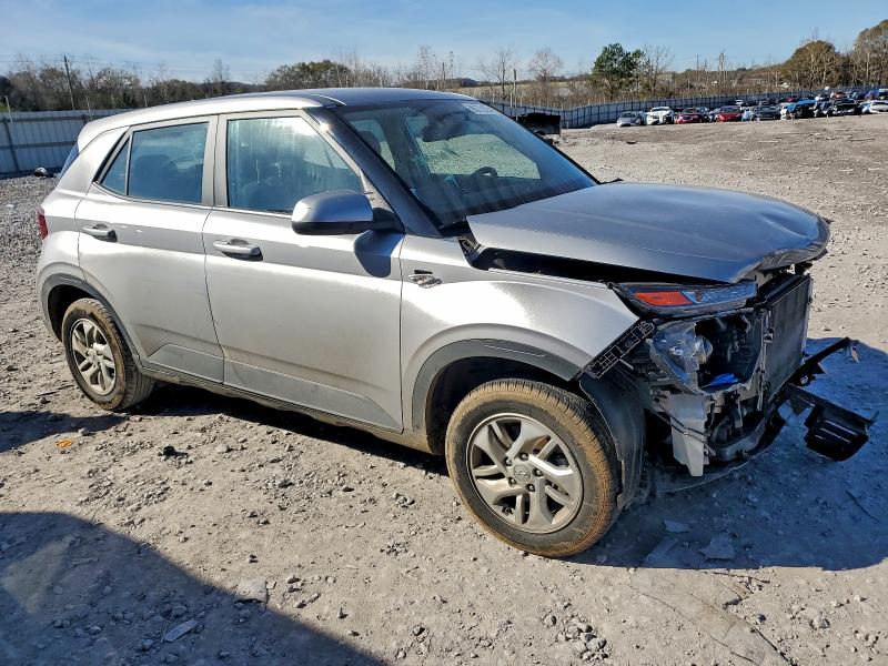 Photo 4 from auction – 2025 HYUNDAI VENUE SE with VIN KMHRB8A38SU368393