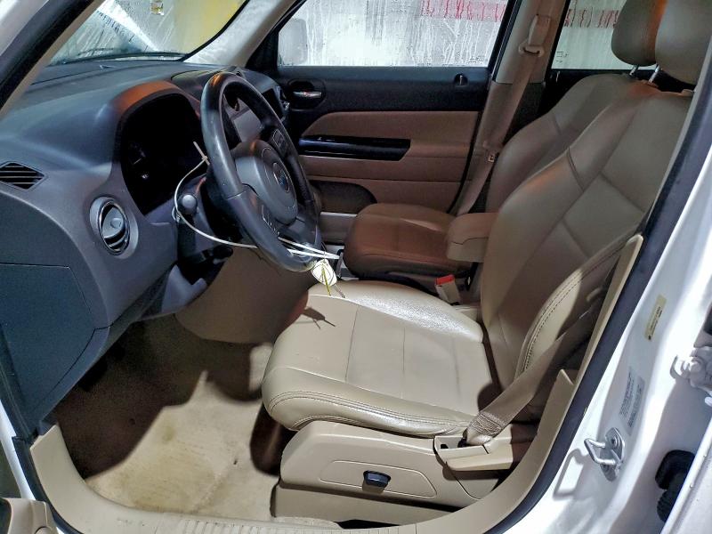 Photo 7 from auction – 2015 JEEP PATRIOT with VIN 1C4NJRFB6FD168596