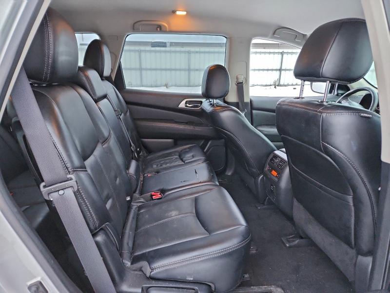 Photo 11 from auction – 2017 NISSAN PATHFINDER with VIN 5N1DR2MM0HC681122