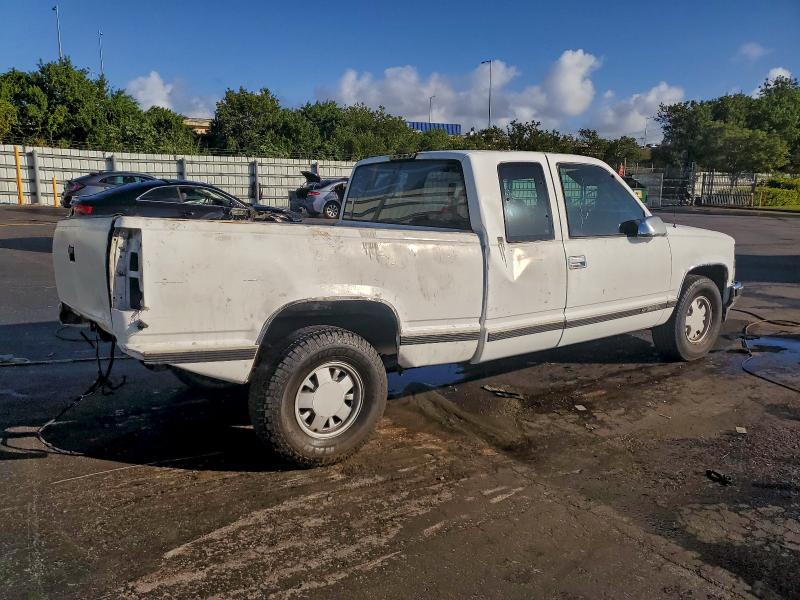 Photo 3 from auction – 1998 CHEVROLET GMT-400 C1 with VIN 1GCEC19M2WE231826