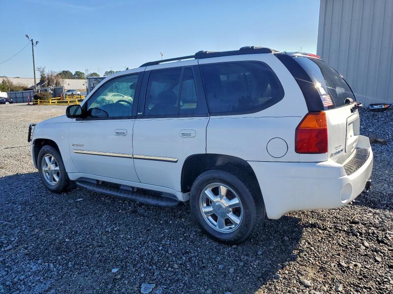 Photo 2 from auction – 2006 GMC ENVOY with VIN 1GKDS13S562150072