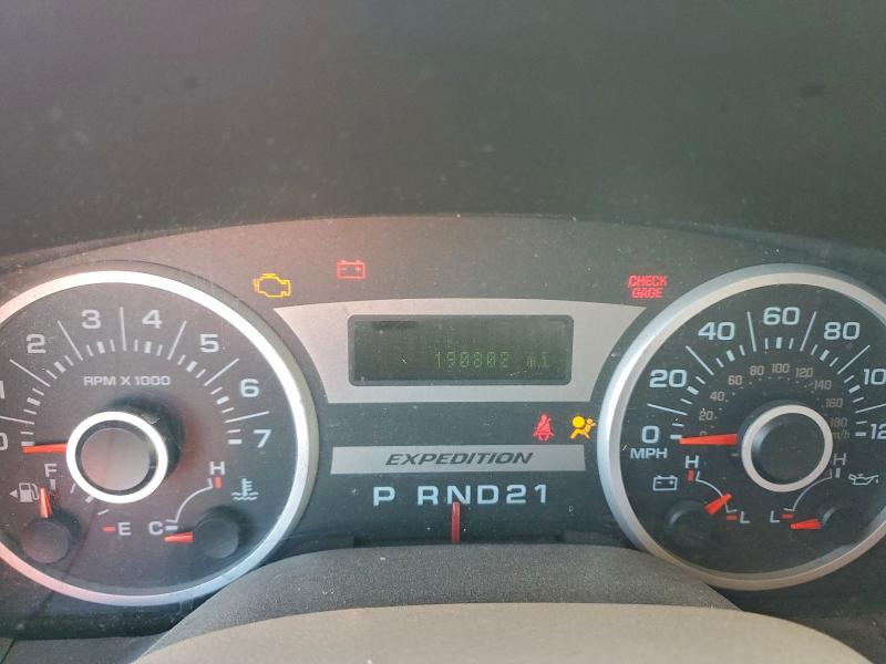 Фото 9 с аукциона – 2006 FORD EXPEDITION с VIN 1FMPU18536LA66876