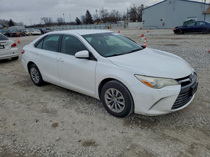 Photo 4 from auction – 2015 TOYOTA CAMRY LE with VIN 4T1BF1FK6FU057886