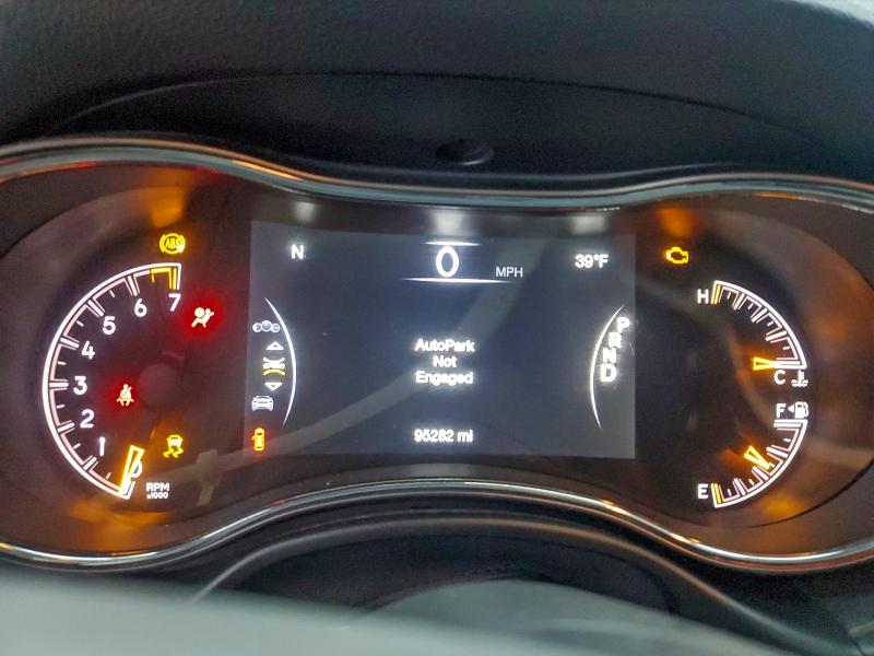 Photo 9 from auction – 2019 JEEP GRAND CHER with VIN 1C4RJEBG4KC751986