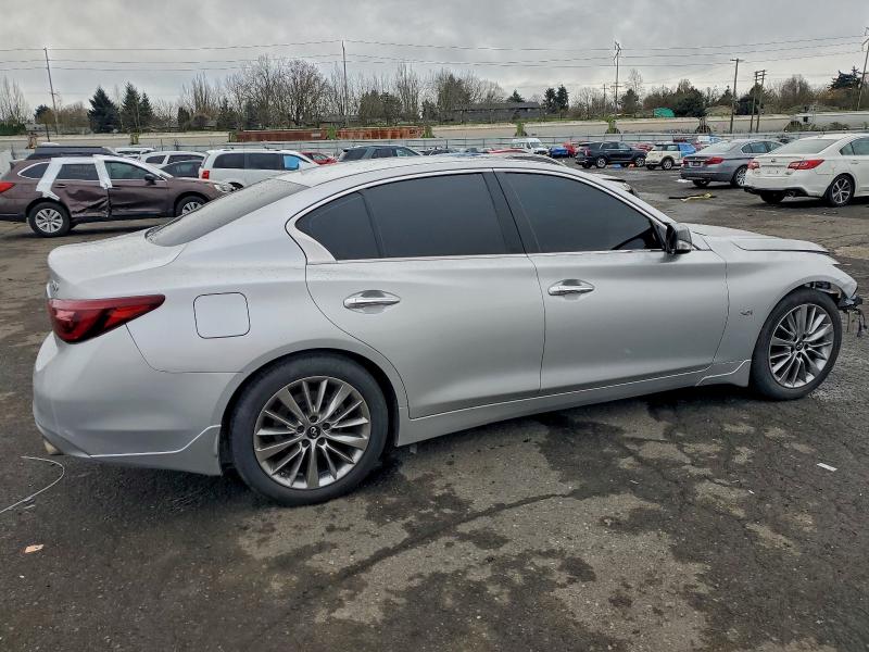 Photo 3 from auction – 2018 INFINITI Q50 LUXE with VIN JN1EV7AP1JM356871