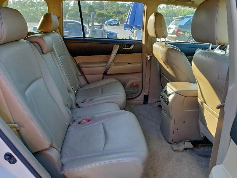 Photo 11 from auction – 2009 TOYOTA HIGHLANDER with VIN JTEES43A692113301