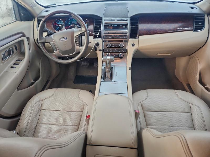 Photo 8 from auction – 2010 FORD TAURUS LIM with VIN 1FAHP2JW8AG123380