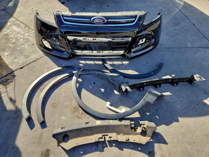 Photo 13 from auction – 2013 FORD ESCAPE SEL with VIN 1FMCU9H97DUD56156