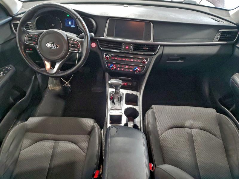 Photo 8 from auction – 2016 KIA OPTIMA LX with VIN 5XXGT4L10GG029895