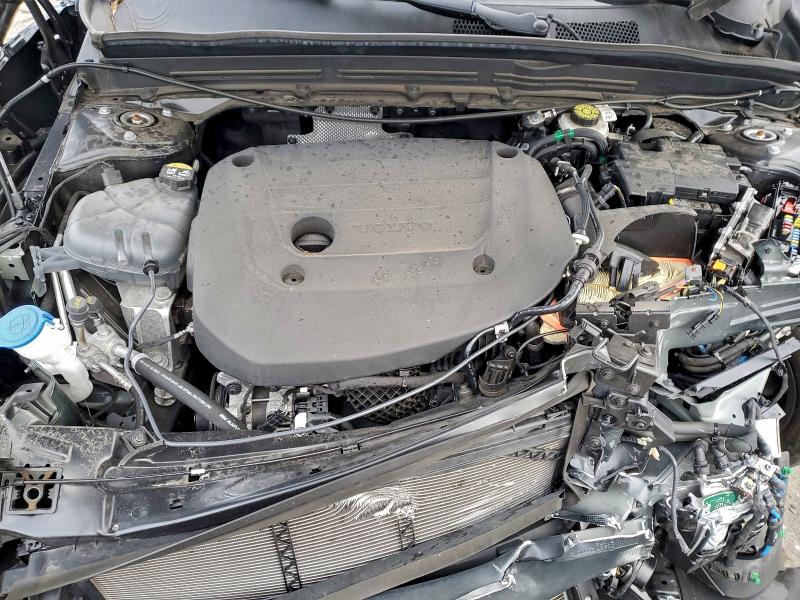 Photo 11 from auction – 2024 VOLVO XC40 PLUS with VIN YV4L12UL1R2365408