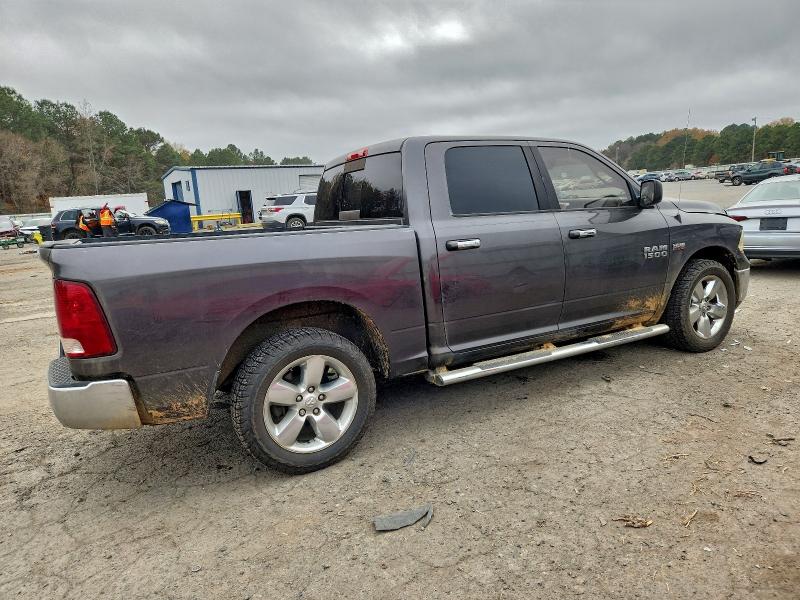 Photo 3 from auction – 2015 RAM 1500 SLT with VIN 1C6RR6LT9FS530221