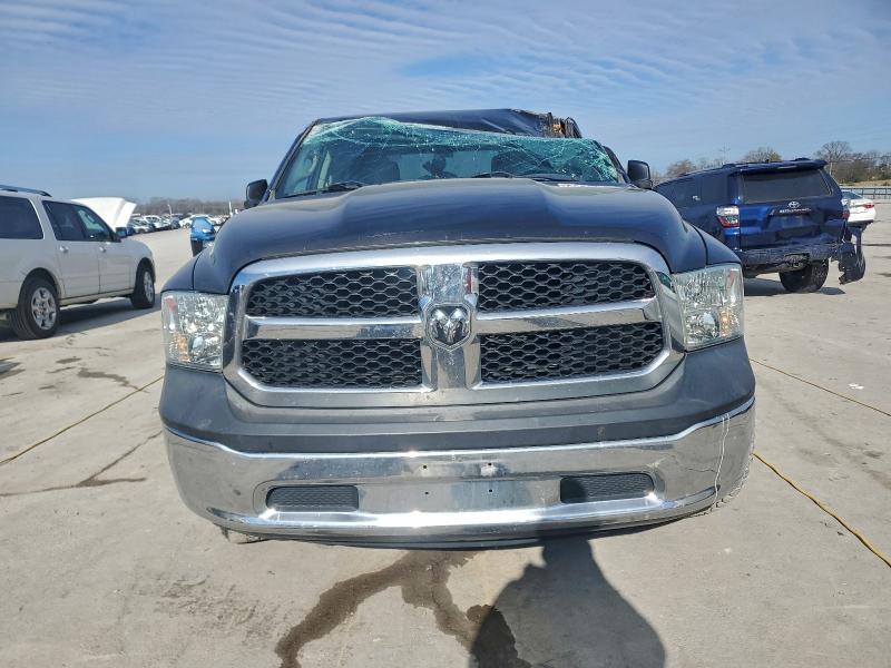 Photo 5 from auction – 2016 RAM 1500 ST with VIN 3C6RR7KTXGG164298