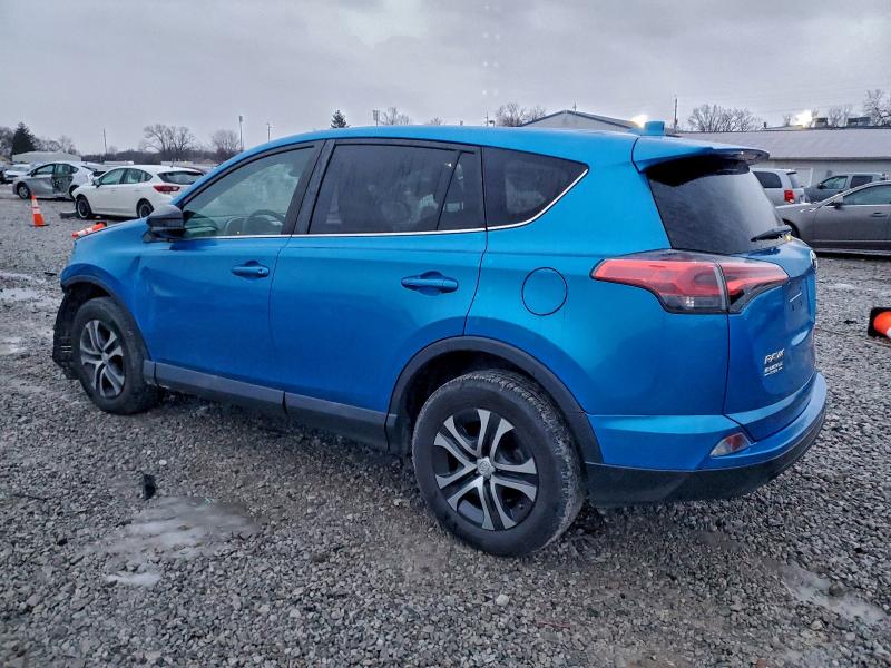 Photo 2 from auction – 2018 TOYOTA RAV4 LE with VIN 2T3BFREV5JW765671