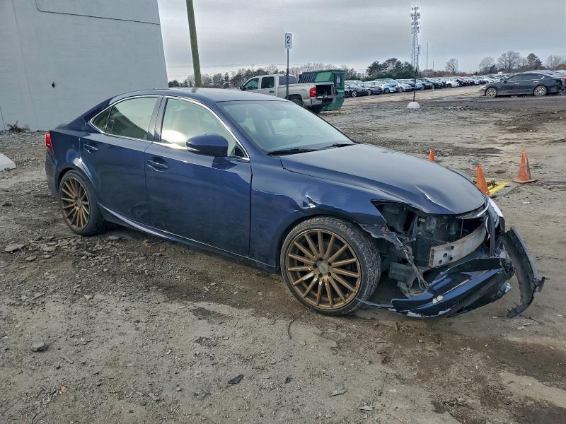 Photo 4 from auction – 2014 LEXUS IS with VIN JTHCF1D27E5008604