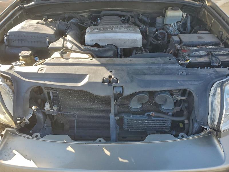 Photo 12 from auction – 2006 TOYOTA 4RUNNER SR with VIN JTEBT14R268031626