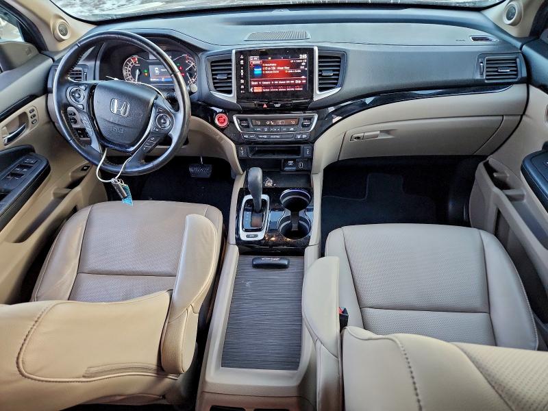 Photo 8 from auction – 2019 HONDA RIDGELINE with VIN 5FPYK3F77KB033415