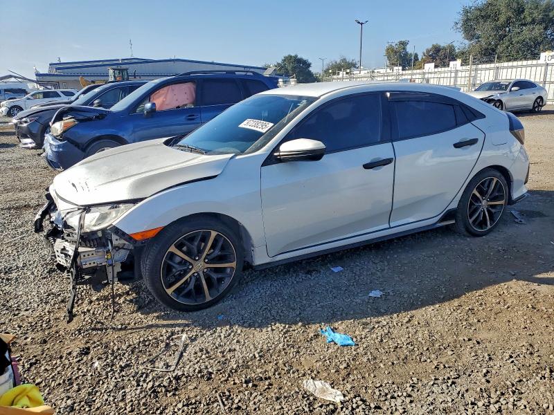 Photo 1 from auction – 2020 HONDA CIVIC SPOR with VIN SHHFK7H43LU405844