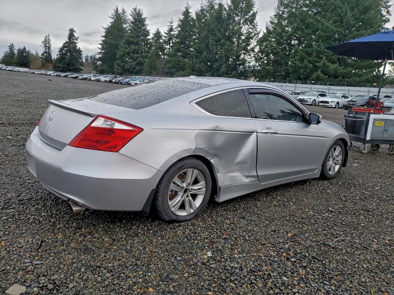 Photo 3 from auction – 2010 HONDA ACCORD EXL with VIN 1HGCS1B87AA016161