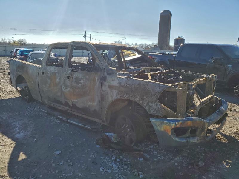 Photo 4 from auction – 2022 RAM 2500 with VIN 3C6UR5DL2NG297453
