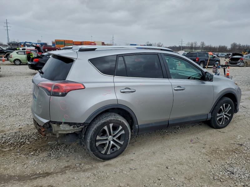 Photo 3 from auction – 2016 TOYOTA RAV4 LE with VIN 2T3BFREV9GW519344