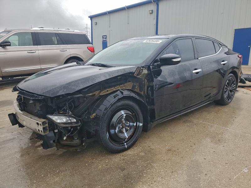 NISSAN MAXIMA 3.5 2016 with VIN 1N4AA6AP6GC420781 - Photo from auction