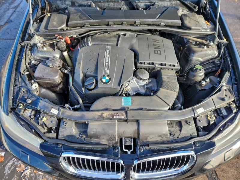 Photo 11 from auction – 2011 BMW 335 XI with VIN WBAPL5C56BA919408