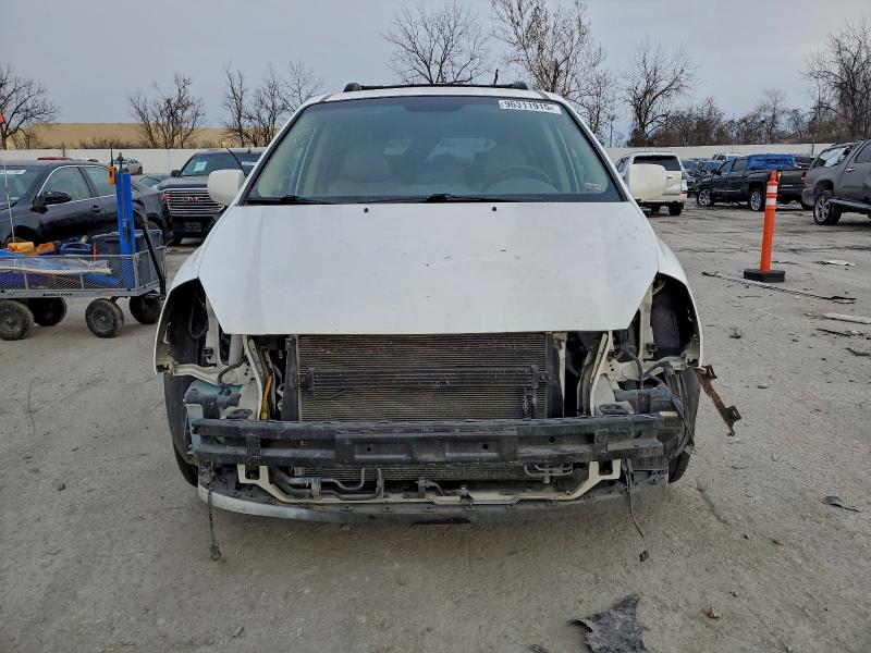 Photo 5 from auction – 2008 KIA SEDONA with VIN KNDMB233486232123