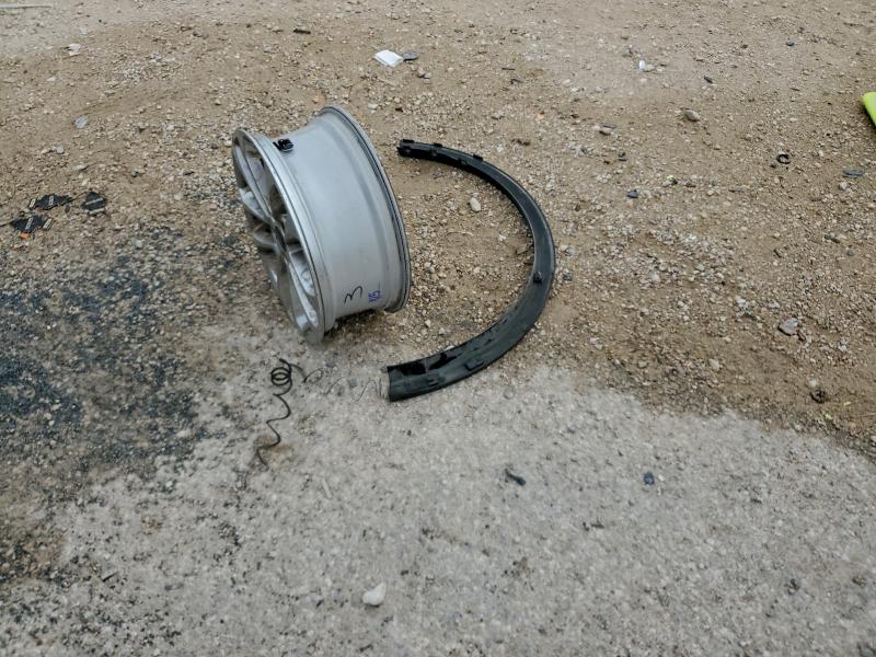 Photo 12 from auction – 2022 FORD ESCAPE SE with VIN 1FMCU0G61NUB96098